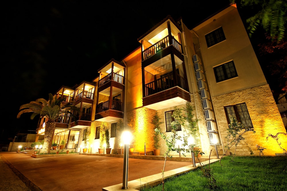 Venus Suite Hotel 47/50