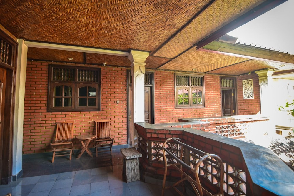 Puri Agung Homestay 5/30