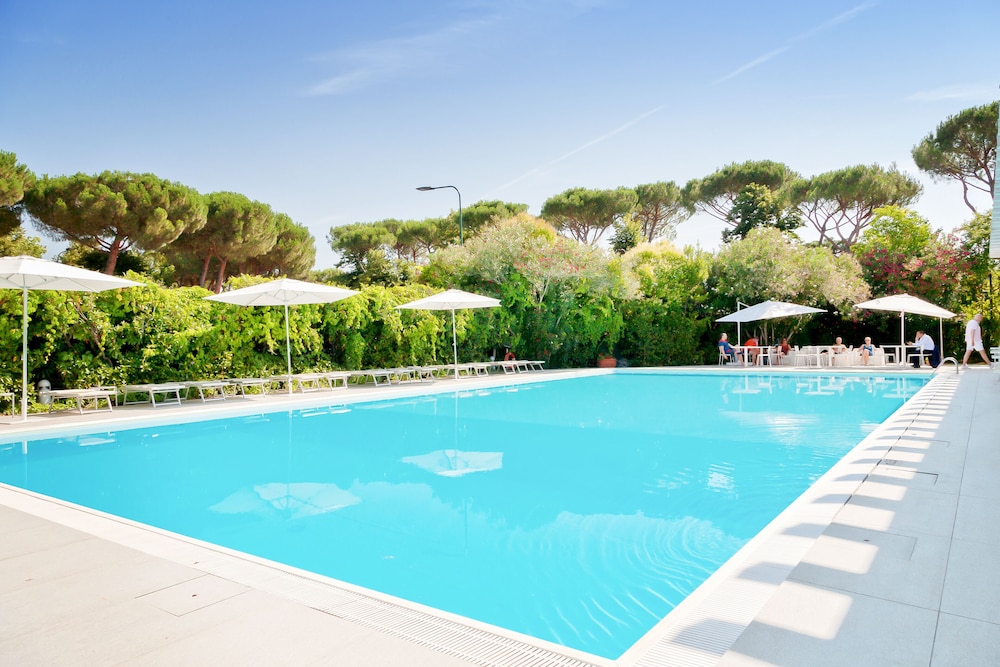 Italiana Hotels Florence 8/71