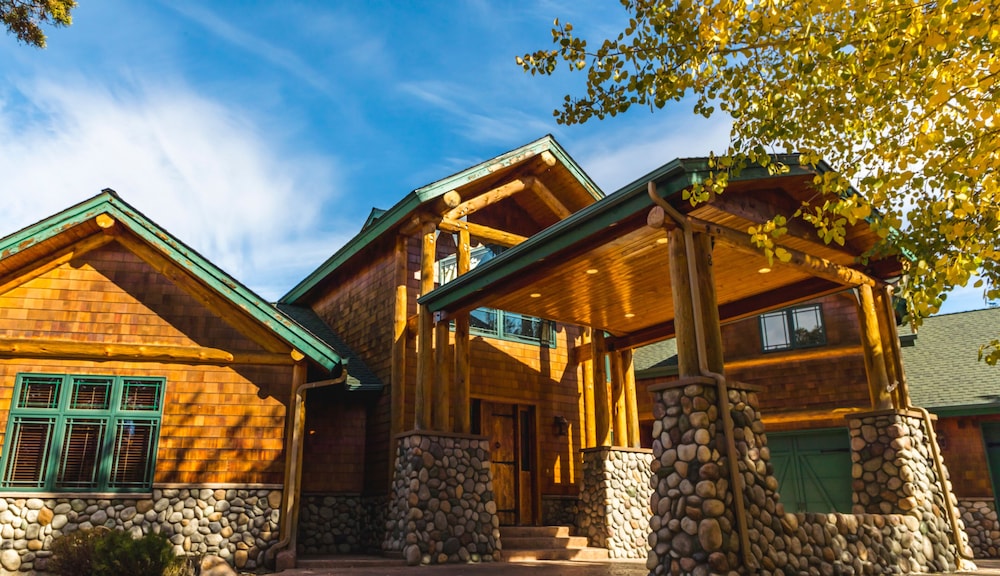 Running Y Ranch Resort 7/63