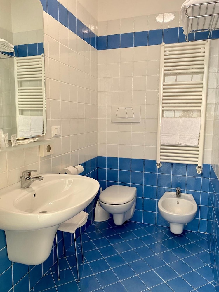 HOTEL IVANA 30/31