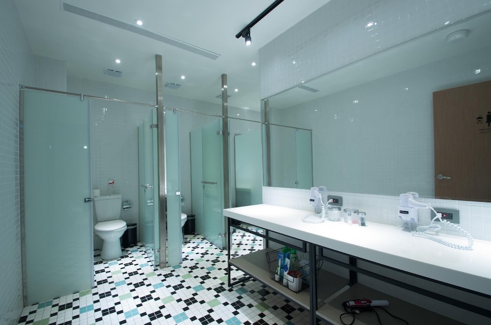 MALE DORM