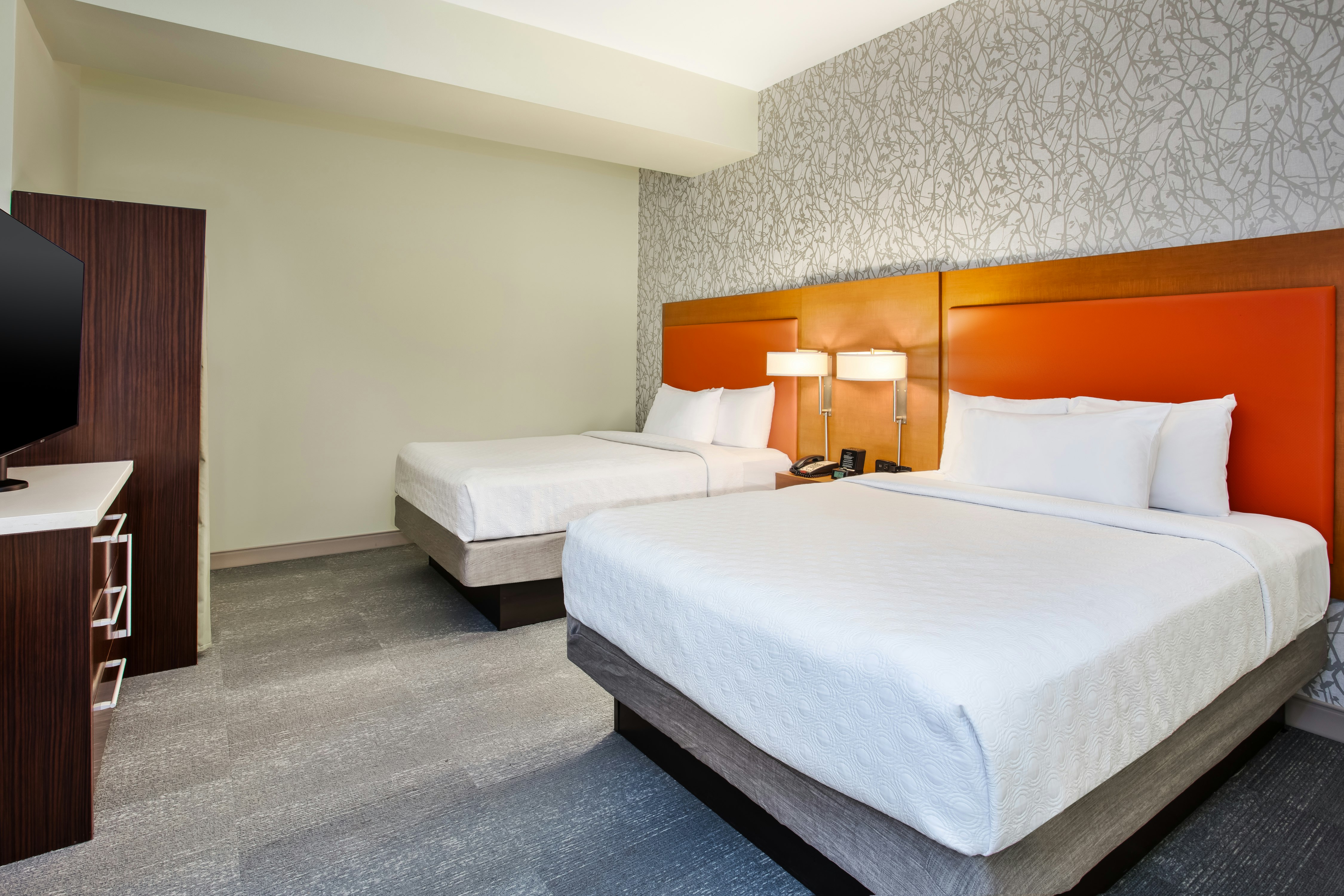 STUDIO, KING BED, ACCESSIBLE