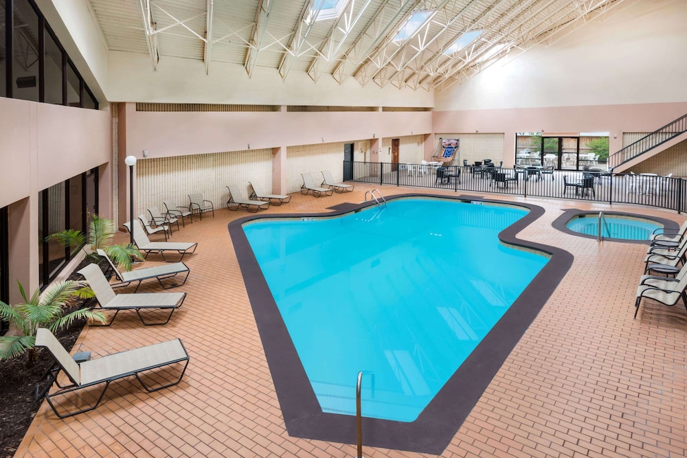 Comfort Inn Stillwater near University 13/26