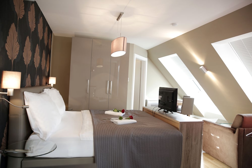 Kimi Apartments 13/50