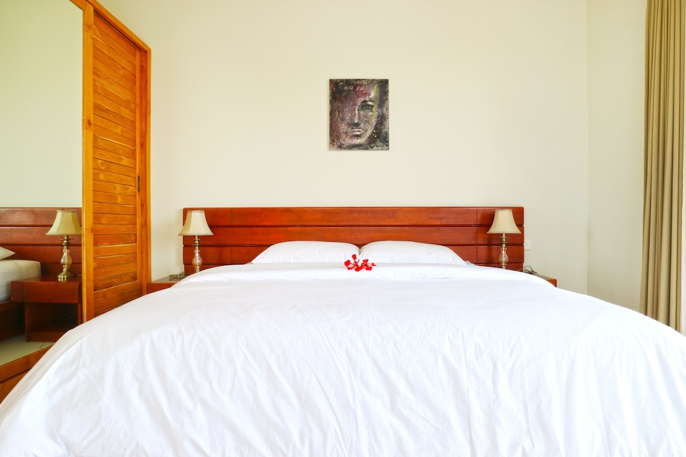 The Ocean Views Luxury Villas & Apartment by ZUZU 27/73
