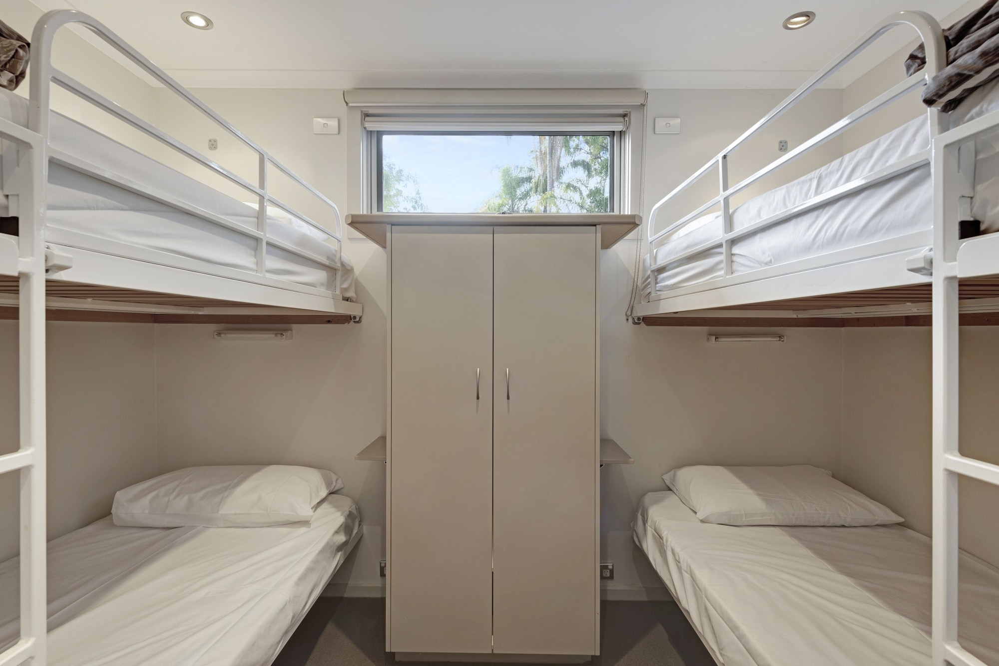 2 Bedrooms, Deluxe, Cabin, Queen Bed, River Front