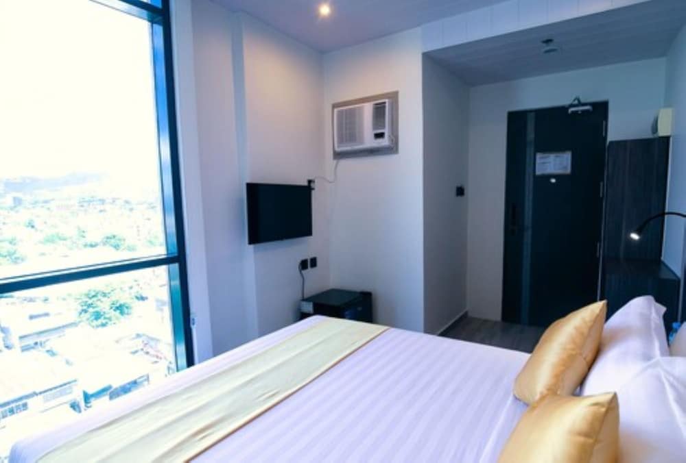 CITY POD HOTEL 13/40