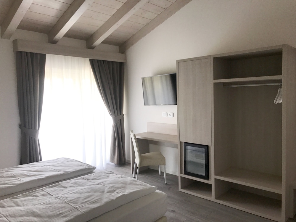 Maso Tobel Riva Del Garda 11/50