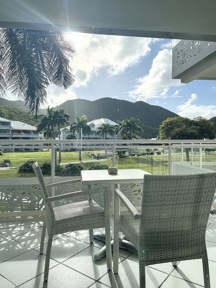 Anse Marcel Beach Resort 18/50