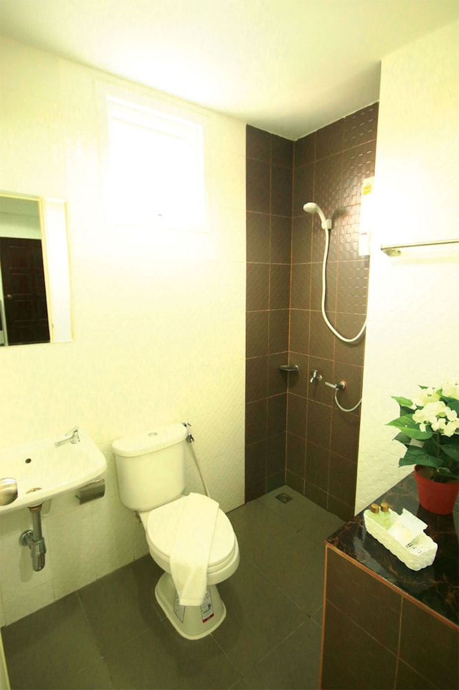Baan Samrarn 45/45
