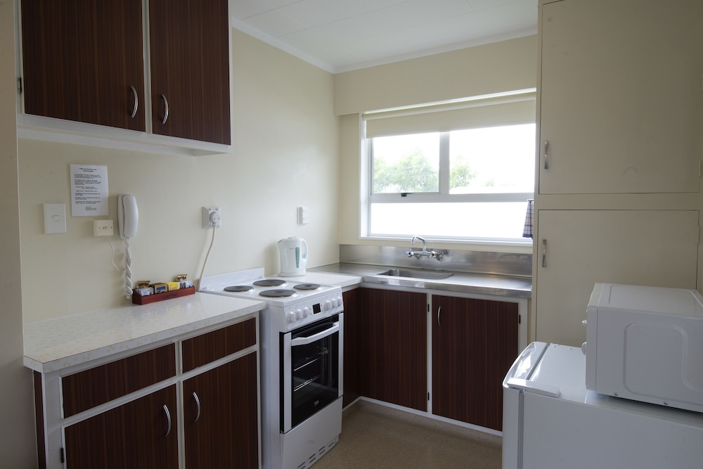Kapiti Gateway Motel 48/50