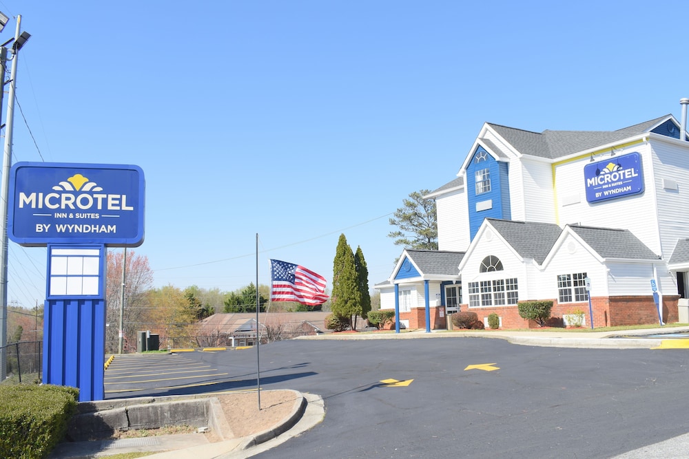 Microtel Inn & Suites by Wyndham Norcross 43/50