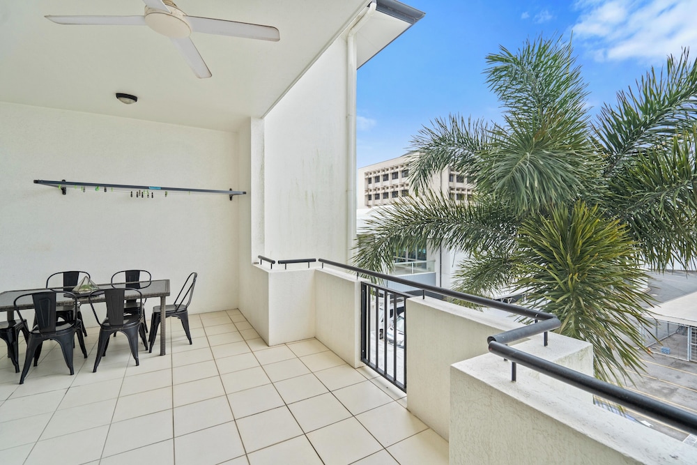 Cairns City Apartments 29/61
