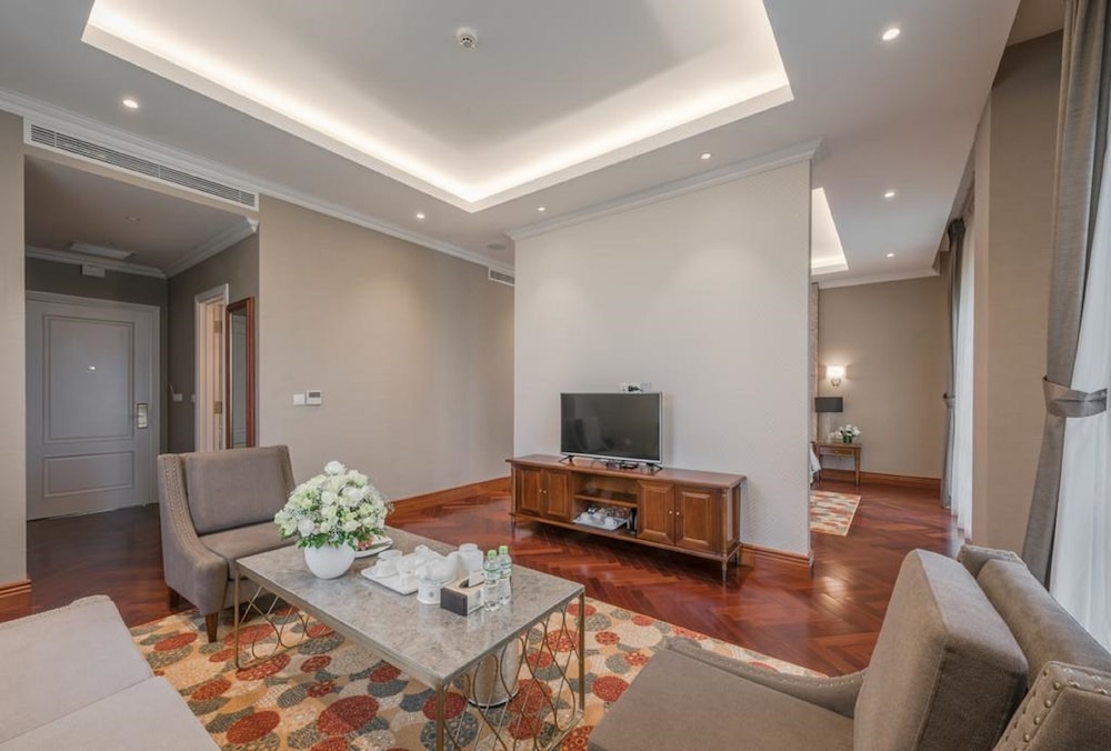 FLC LUXURY RESORT VINH PHUC 52/70