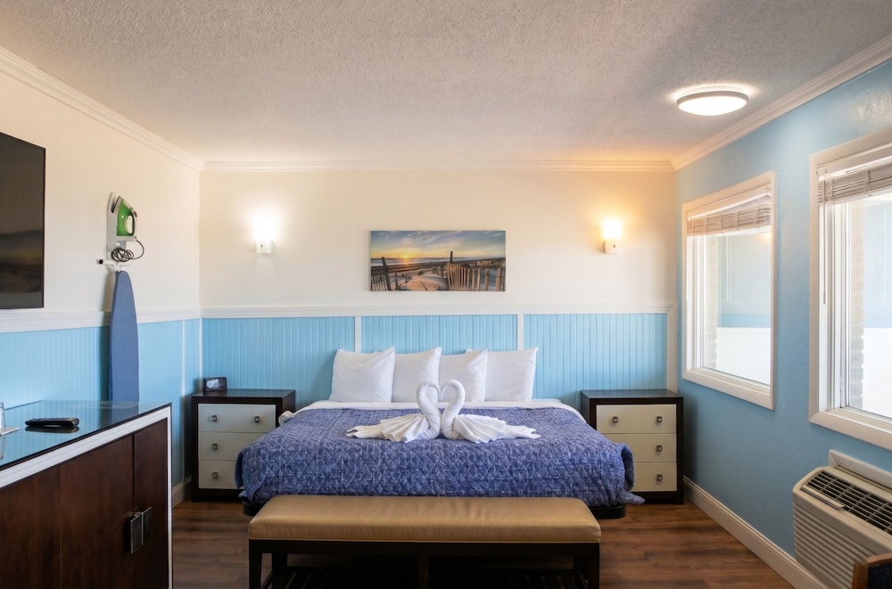 Exclusive, King Bed, Ocean View, Hot Tub