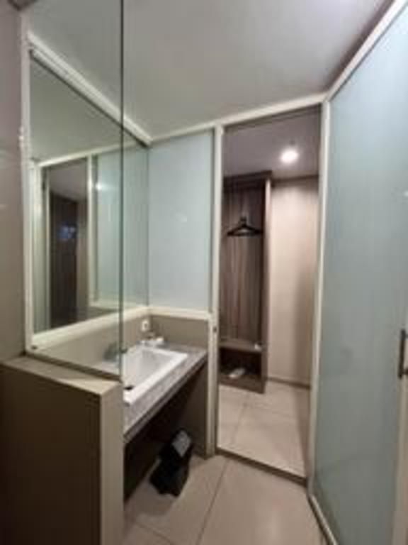 Puri Perdana Hotel & Convention Hall 54/57