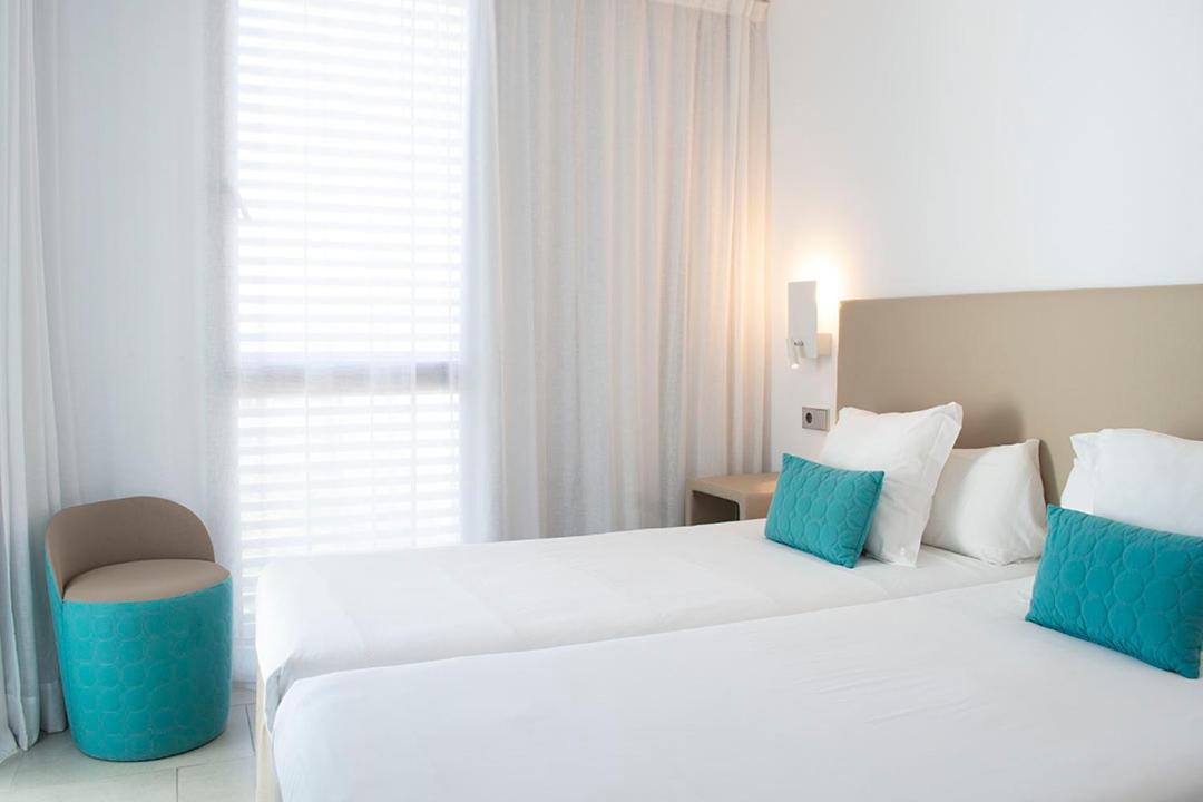 Apartamentos B-Llobet Sun & Confort 12/50