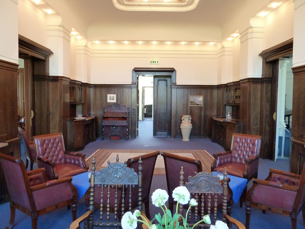Schlosshotel Ralswiek 25/50