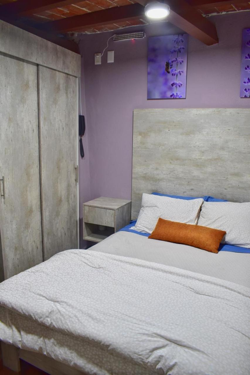 Room, Double Bed