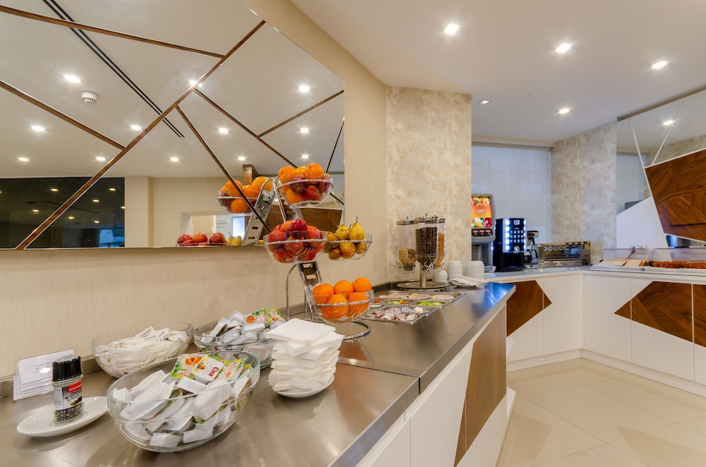 Hotel Duas Nacoes 49/63