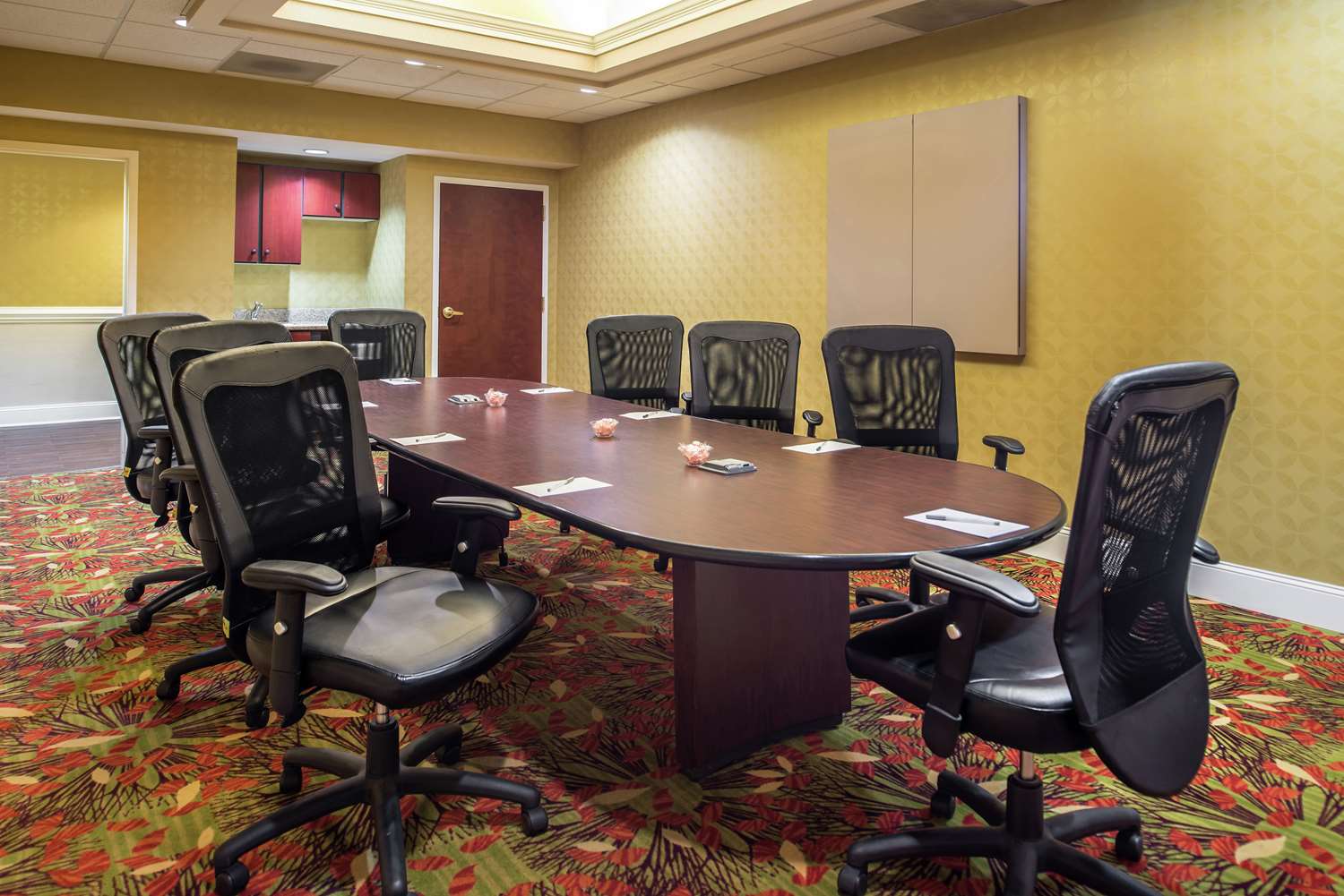 Hampton Inn & Suites Charlotte-Arrowood 48/61