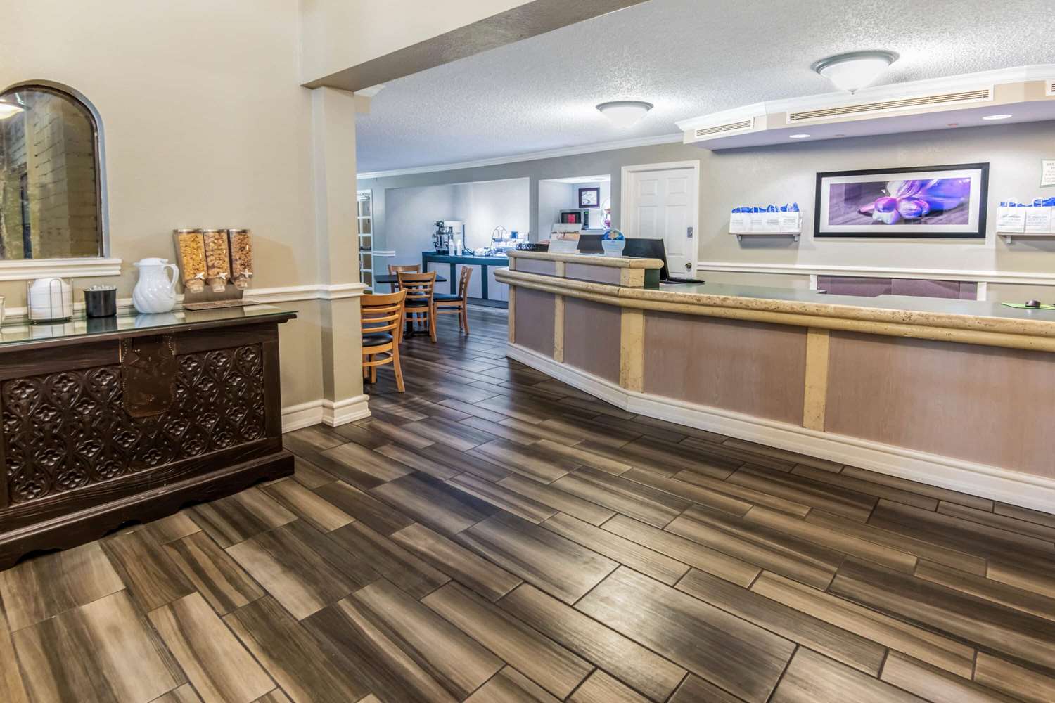La Quinta Inn By Wyndham IH-10 West San Antonio TX 12/52
