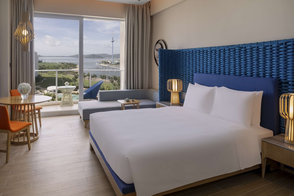 Hyatt Regency Hainan Ocean Paradise Resort 8/50