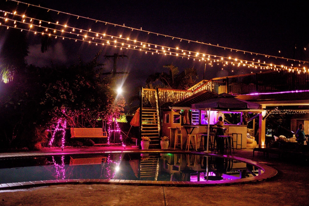 Le Manumea Resort 10/70