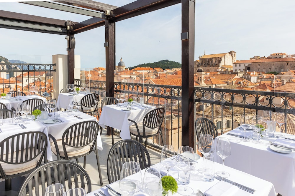 Boutique Hotel Stari Grad 34/42