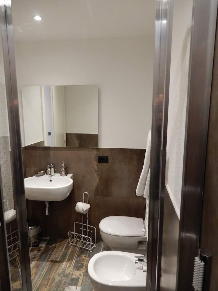 Oltremare Guest House 48/50