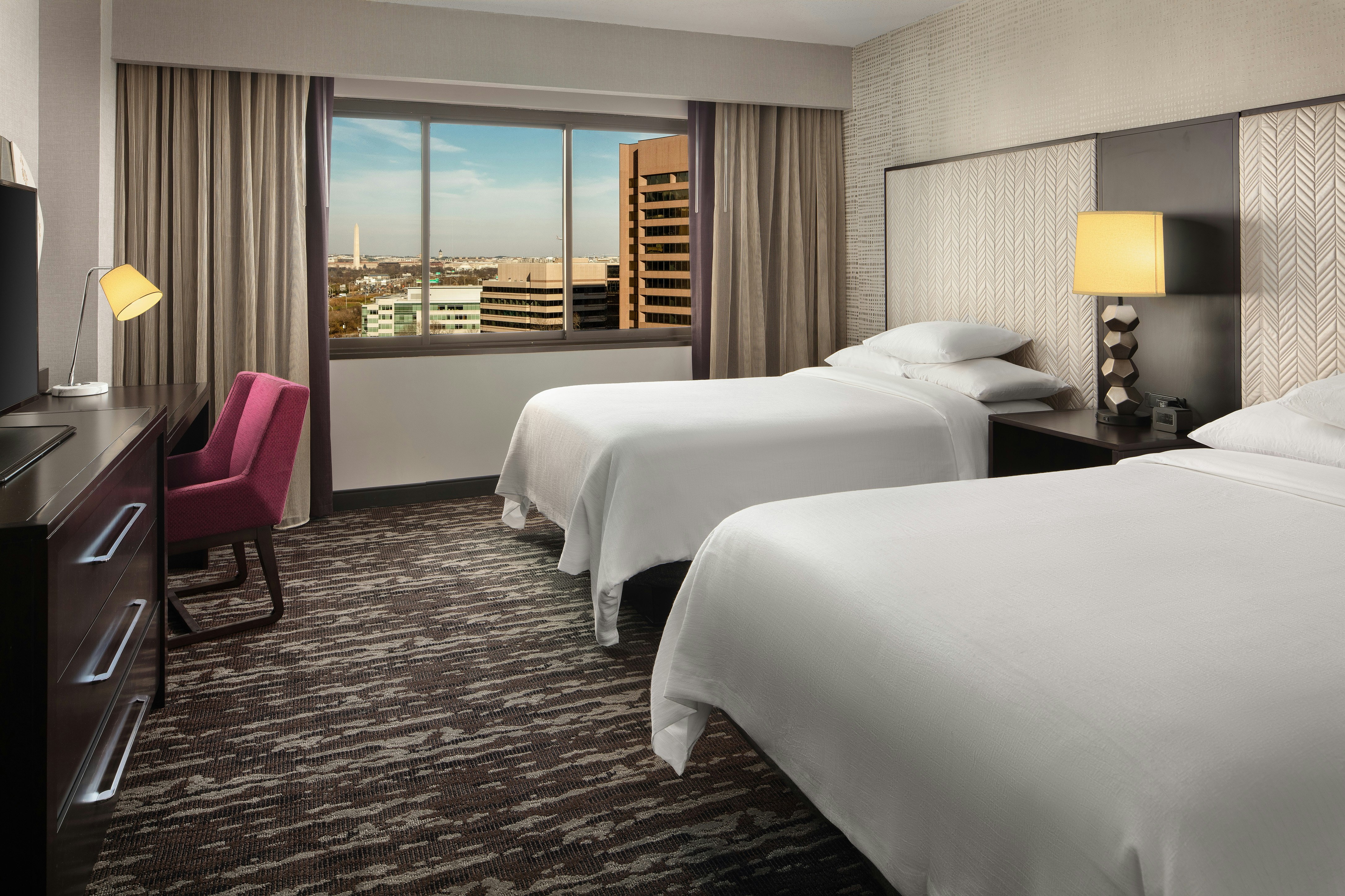 Embassy Suites By Hilton Crystal City National Airport 12/65