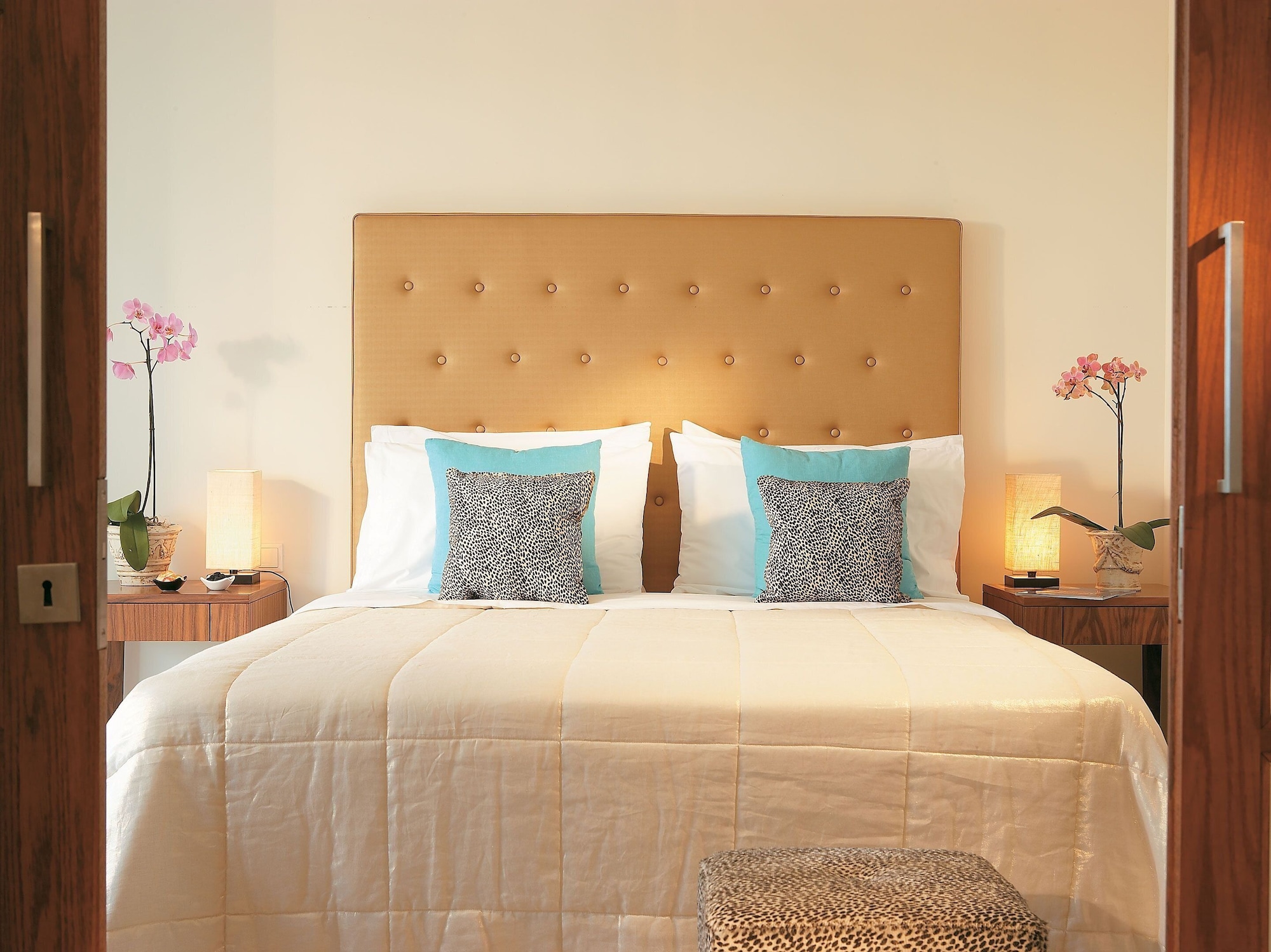 Swim Up, Family, Double and Twin Beds, Private Garden