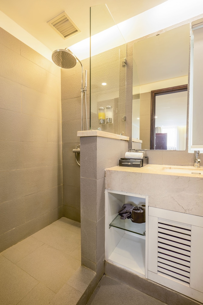 Hong Ha Hotel 49/51