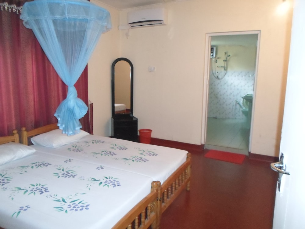 Indrani Inn photo4
