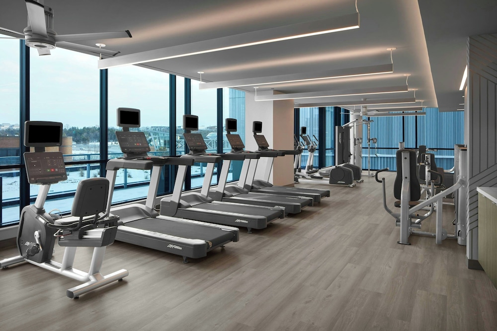 AC Hotel by Marriott Reston 17/36