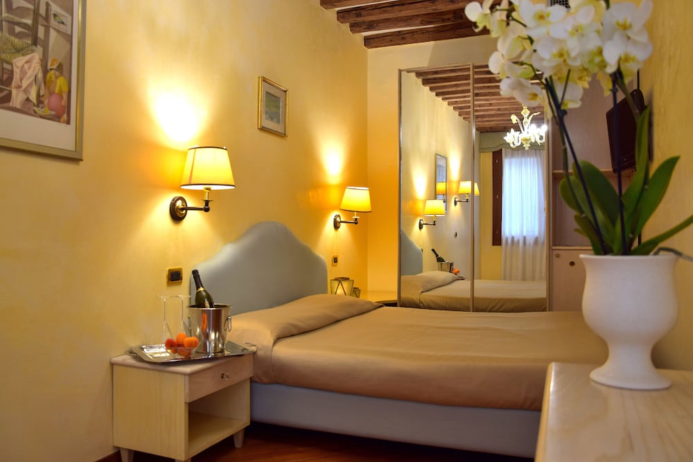 Residenza Favaro 33/41