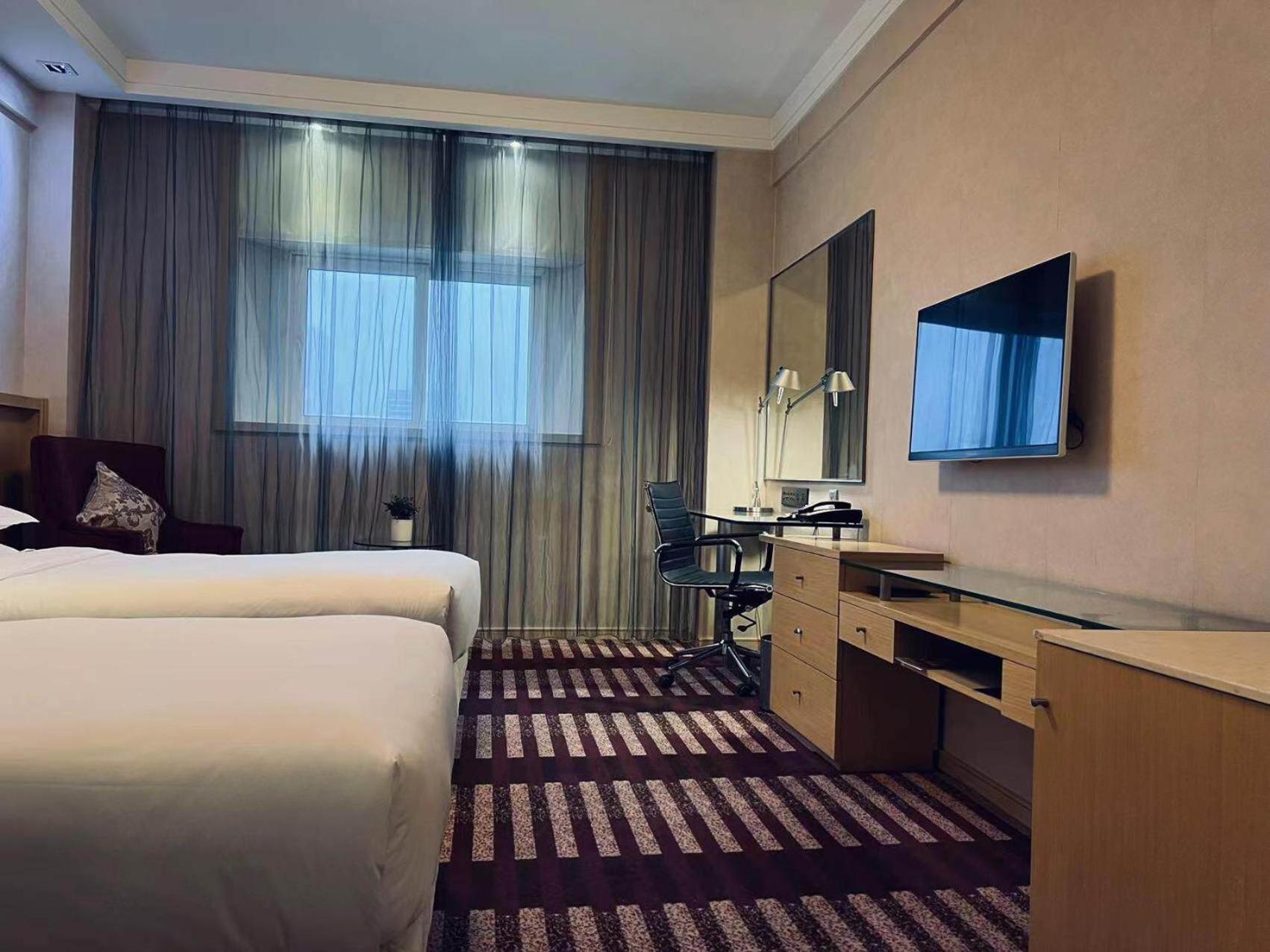 Park Inn by Radisson Shanghai Downtown 15/41