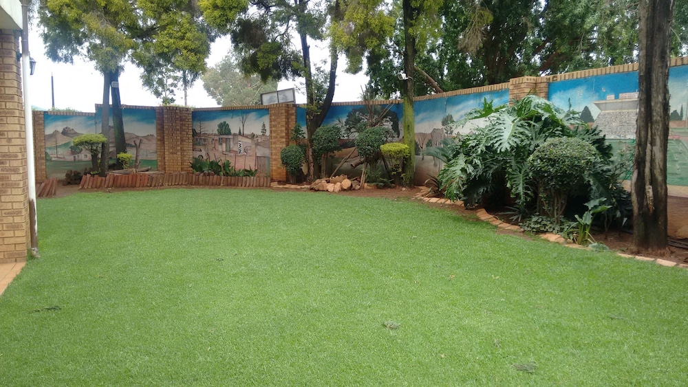 Lapeng Village 25/33