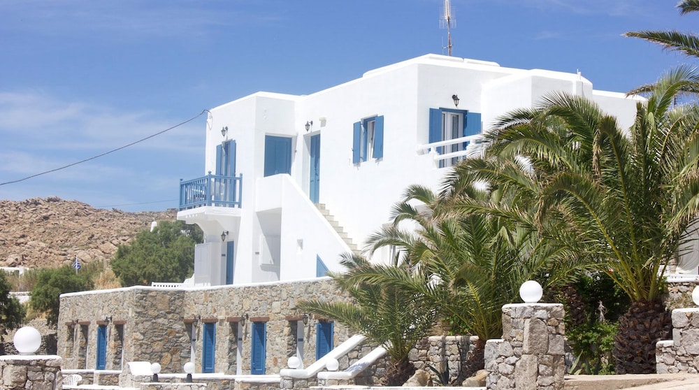 Anixi Hotel 55/64