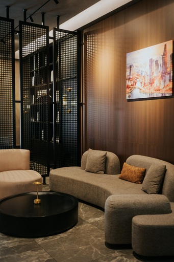 PureJoy Hotel Saigon 8/11