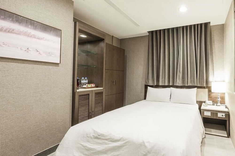 Maple Hotel 20/65