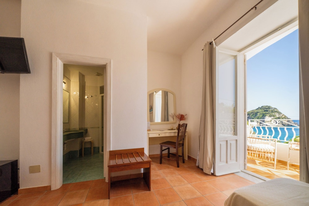 Hotel Villa Bina 49/66