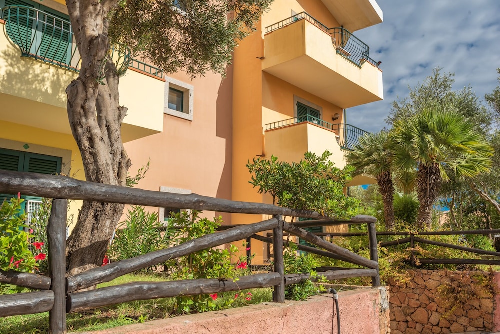 Residence I Mirti Bianchi 16/60
