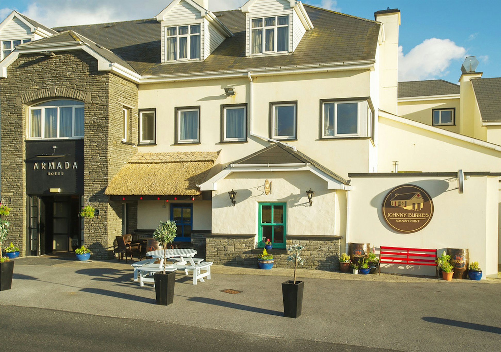 Armada Hotel 37/40