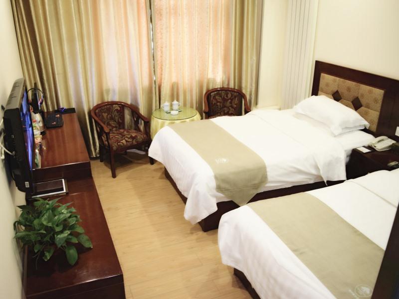 Greentree Alliance Zhangjiakou Jingkai District Weisan Road Jiye Hotel - Zhangjiakou 12/21