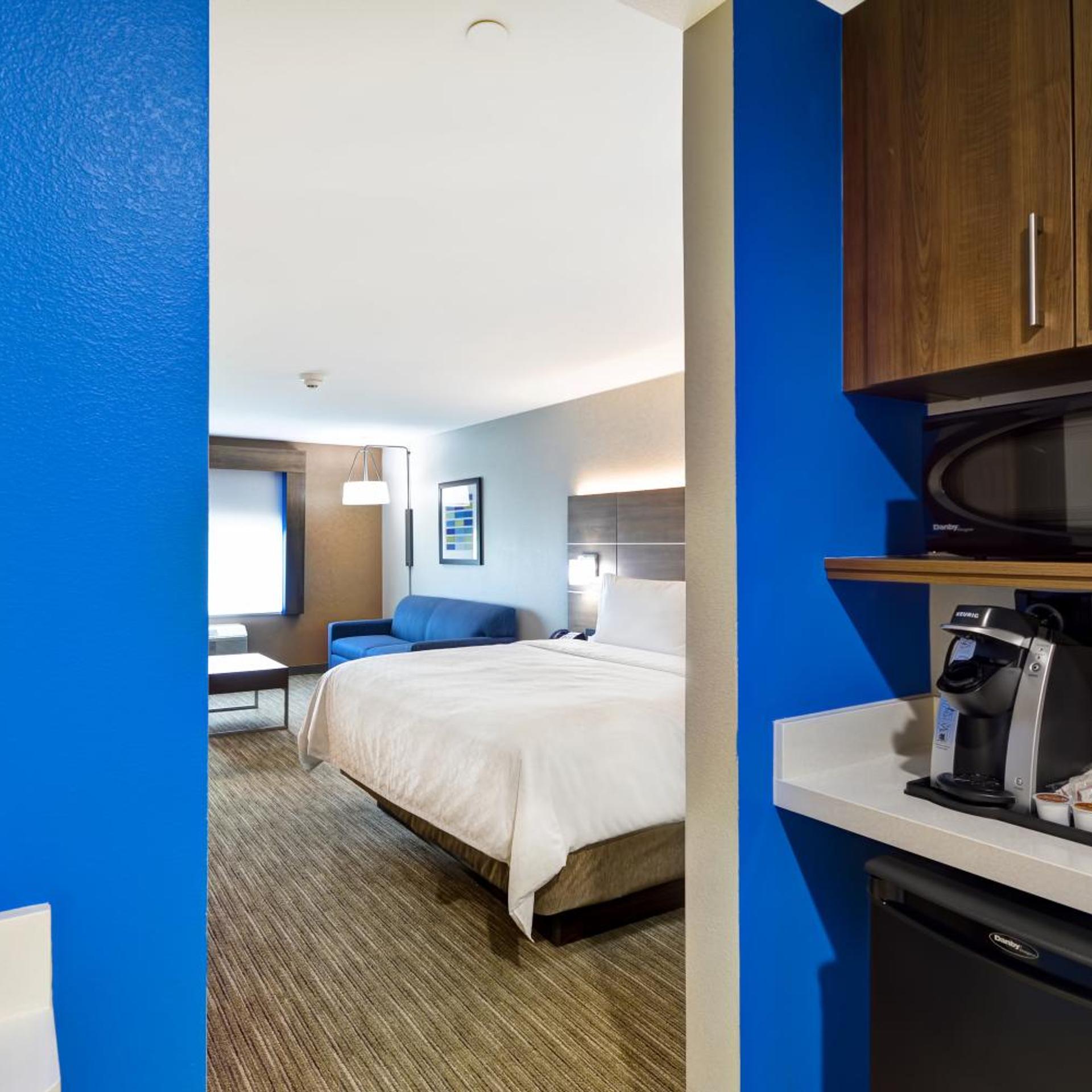 جناح بغرفة نوم واحدة لذوي الإعاقة، Holiday Inn Express & Suites Houston NASA - Boardwalk Area 3/8