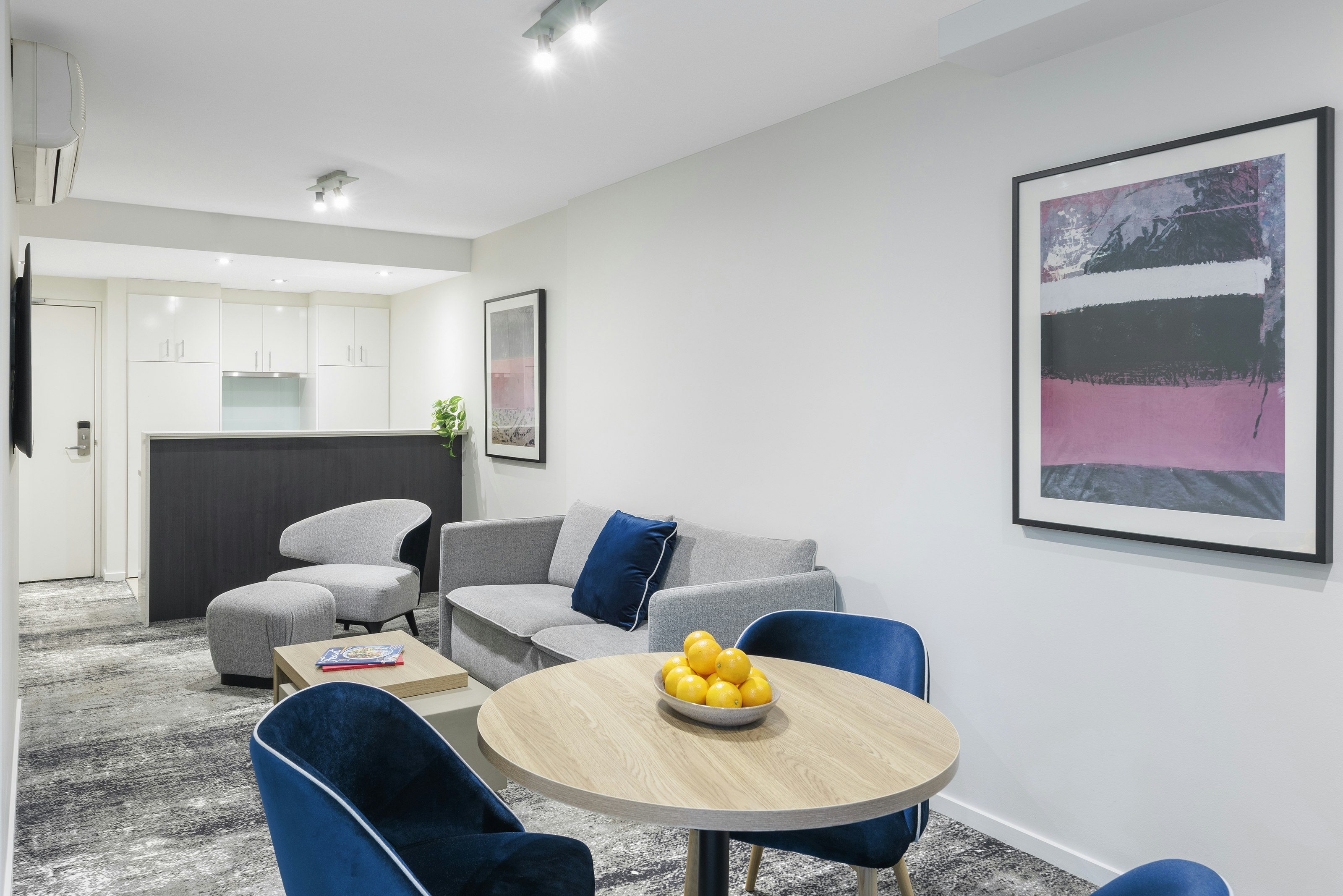 Brady Apartment Hotel Flinders Street 18/22