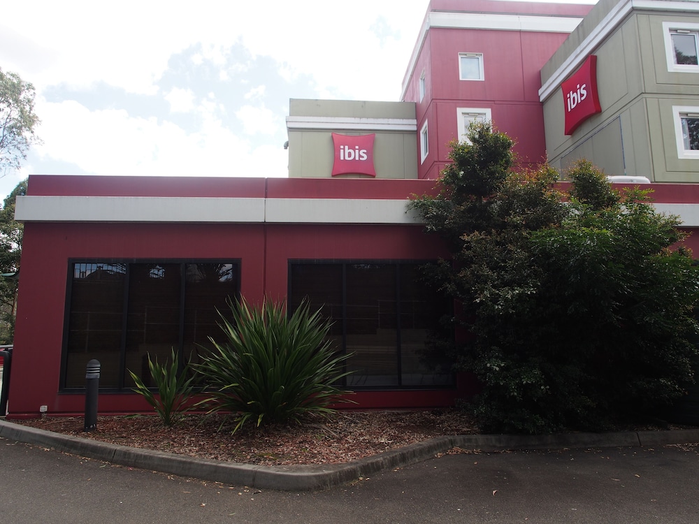IBIS SYDNEY THORNLEIGH 5/62