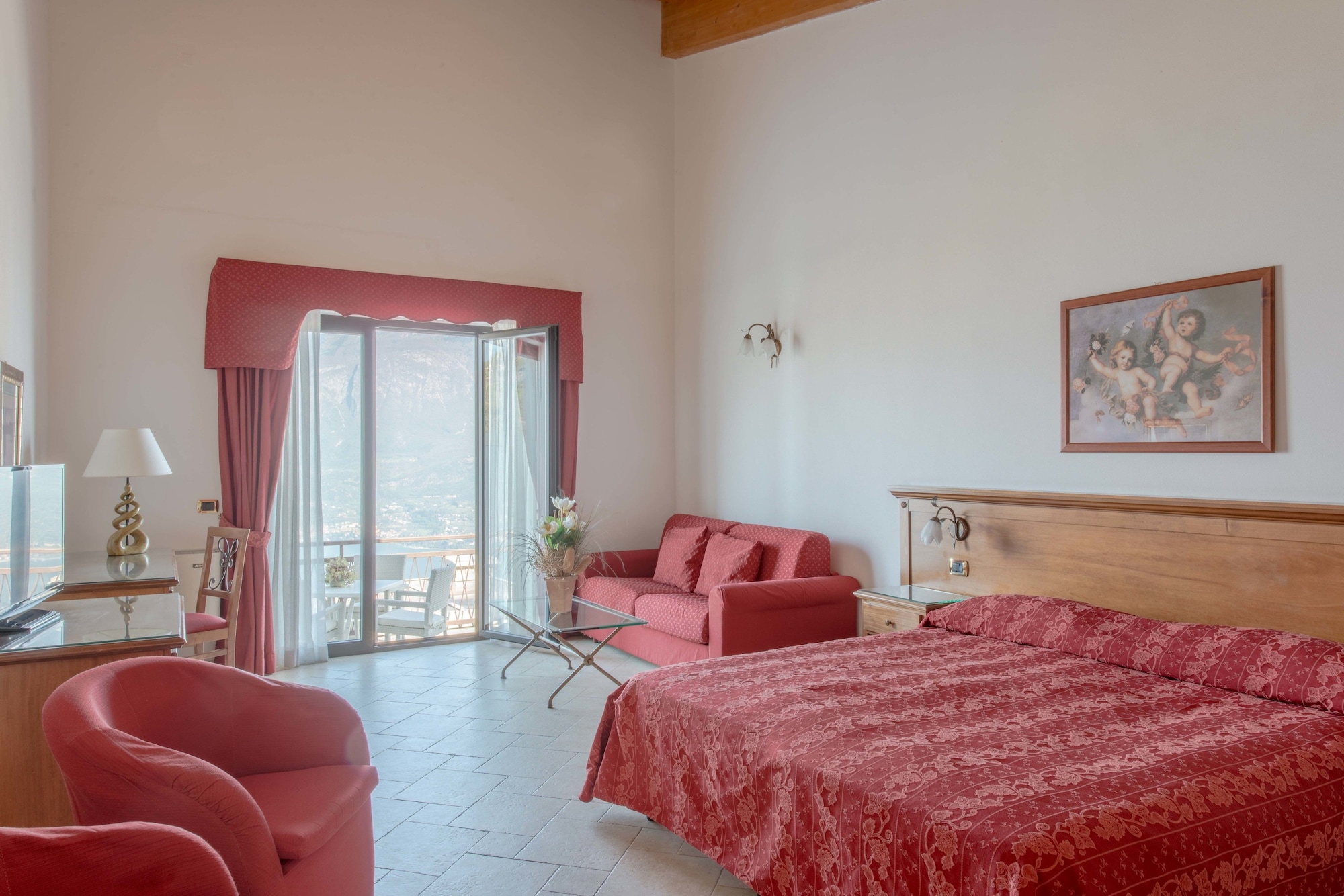 1 BEDROOM, JUNIOR SUITE